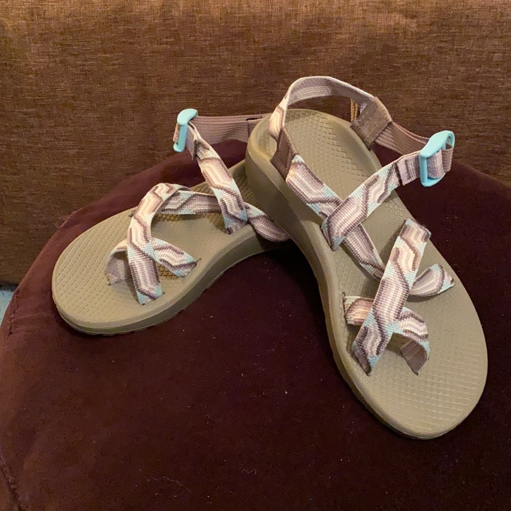 Chaco river sandals with toe loop